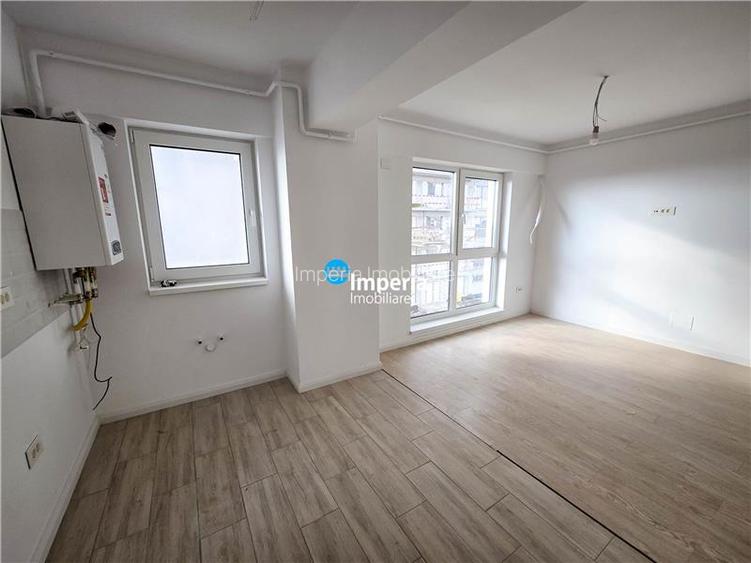 Ap 3 cam intabulat! Galata , parcare inclusa! - 3