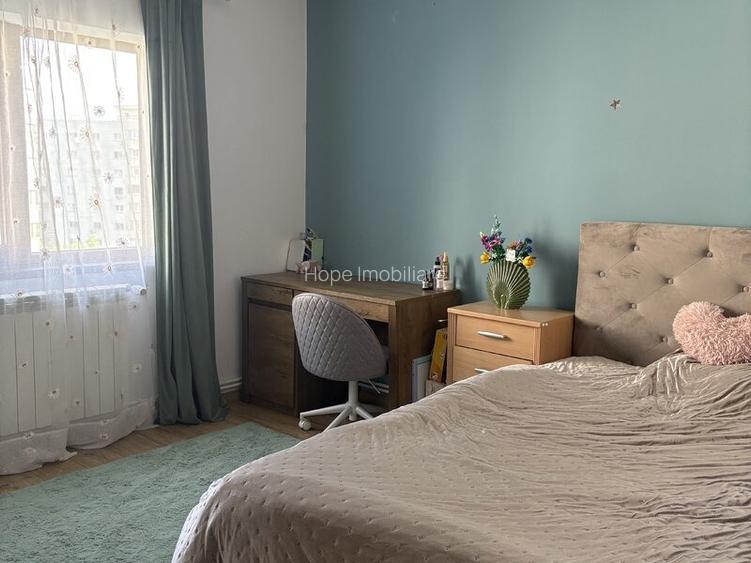 Calea Vitan - Apartament 4 camere decomandat - 3