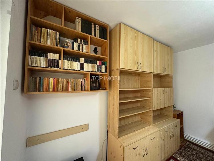 Inchiriere Apartament cu 2 camere Podu Ros - 11
