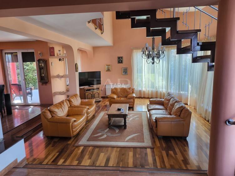 Casă spațioasă și luminoasă, cu teren generos, zona Europa - 3