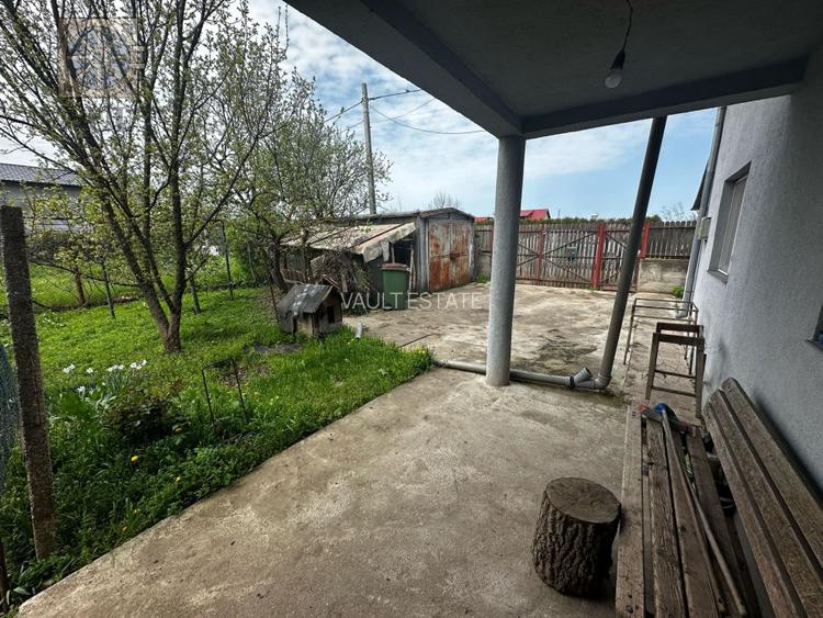 Casa/Villa Frumusani - 1000mp curte  - 7