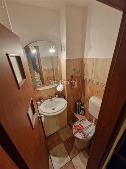 Decomandat 4 camere etaj 1 Circumvalatiunii/Iulius Town - 27