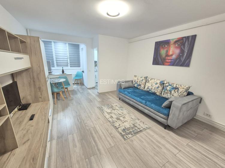 Inchiriere Garsoniera cocheta zona Coresi Tractorul - 6