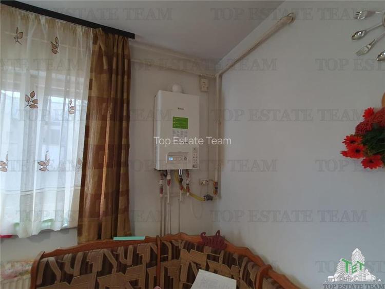 Investitie ultracentral - apartament 4 camere garaj boxa si curte Constanta - 9