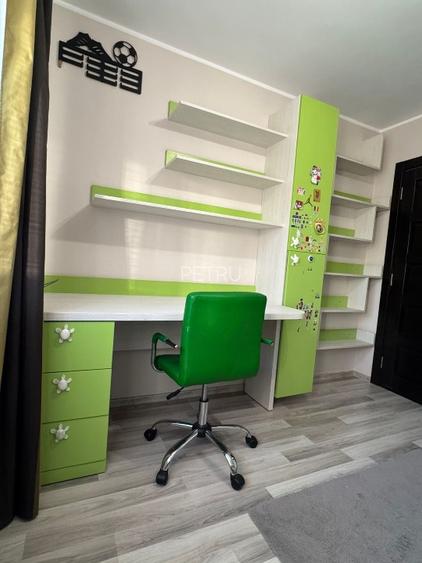 Apartament cu 3 camere, decomandat, 68 mp, mobilat si utilat + acces 100 mp - 9