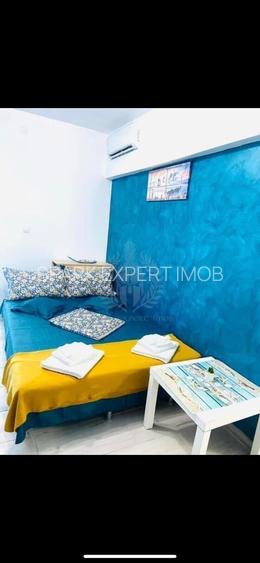 //2 CAMERE// MANGALIA// SATURN// - 2