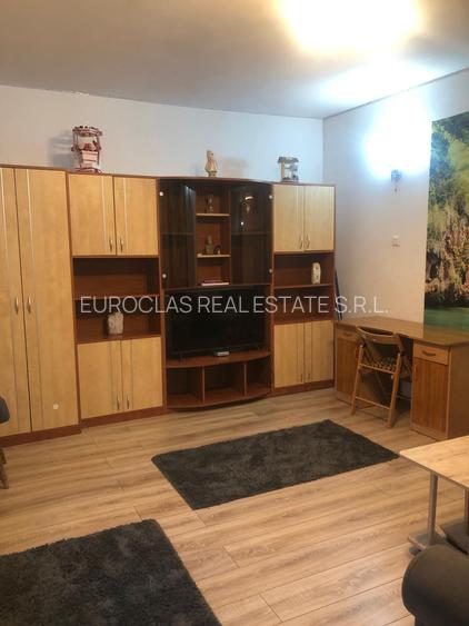 Garsoniera in vila - parter - 350 euro cu utilitati incluse (Cod E2+E7) - 2