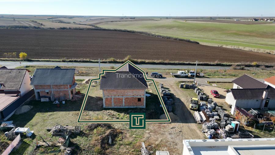 Casă la roșu cu 5 camere în Aluniș, județul Arad – ideală pentru o familie! - 3