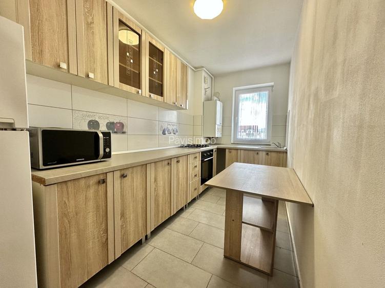 Garsoniera de inchiriat, zona Coresi - 6