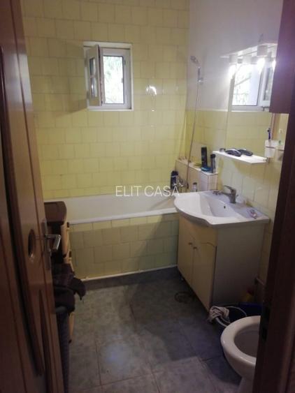 Apartament 3 camere decomandat, zona Nicolina-Lidl, etaj 2/4 - 8