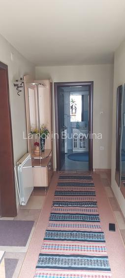 Va aducem spre vanzare o proprietate cocheta, case, foisor si curte - 4