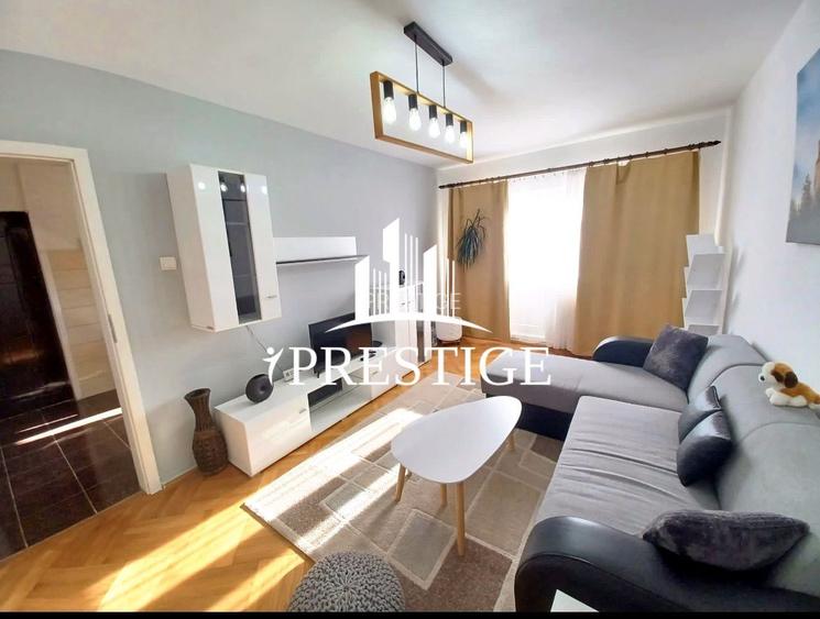APARTAMENT 3 CAMERE ETAJ 1 ZONA PARCUL SUB ARINI - ȘCOALA DE ÎNOT - 2