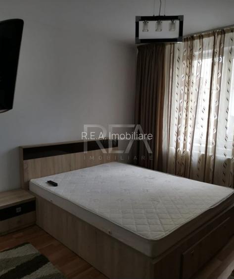 3 camere, 1/8, bloc 1983 -Ghencea- Str. Latea Gheorghe - 3