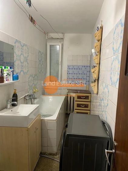 Garsoniera Crangasi - 8 minute de Metrou (Bloc Reabilitat) - 4