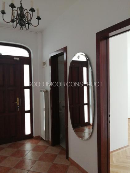 Închir Vila Floreasca 9 camere - 25