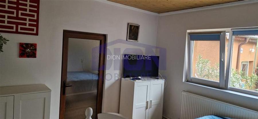 Casa cocheta cu potential, intr- o zona linistita a Chitilei - 13