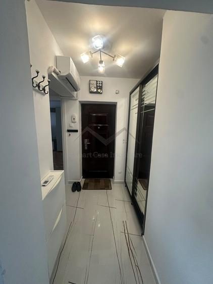 Apartament 2 camere decomandat strada Garii
