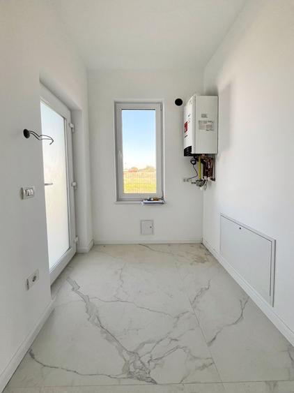 Prima Inchirere - Casa 90 mp - 3 camere