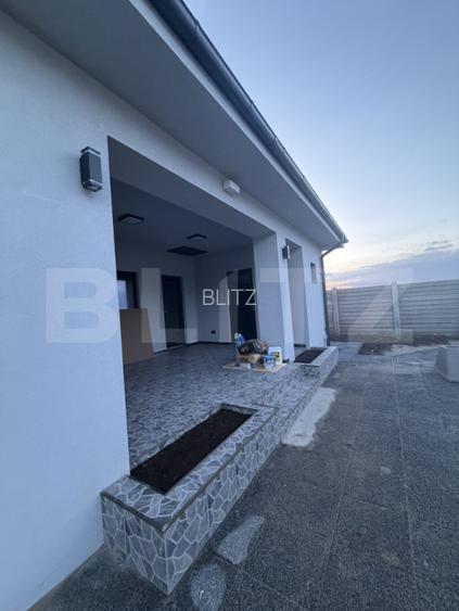 Casa parter, 127 mp utili, la cheie, 600 mp teren, Pielesti - 11