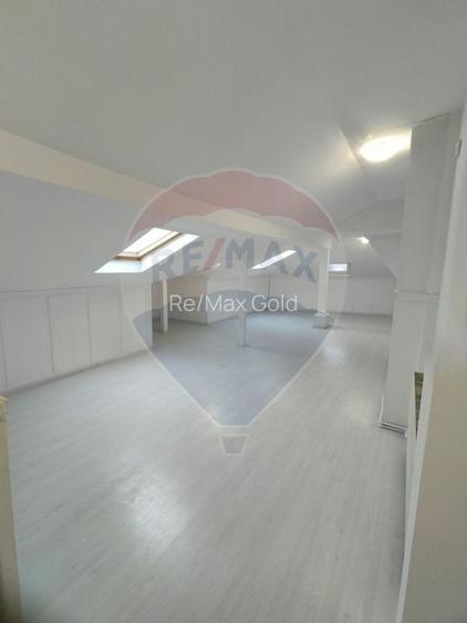 Spațiu de birouri central - Vilă 323 mp - Ideal sediu firmă / clinica - 19