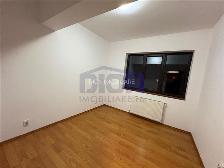 Eroii Revolutiei, 2 camere, etaj 1, bloc nou. - 9