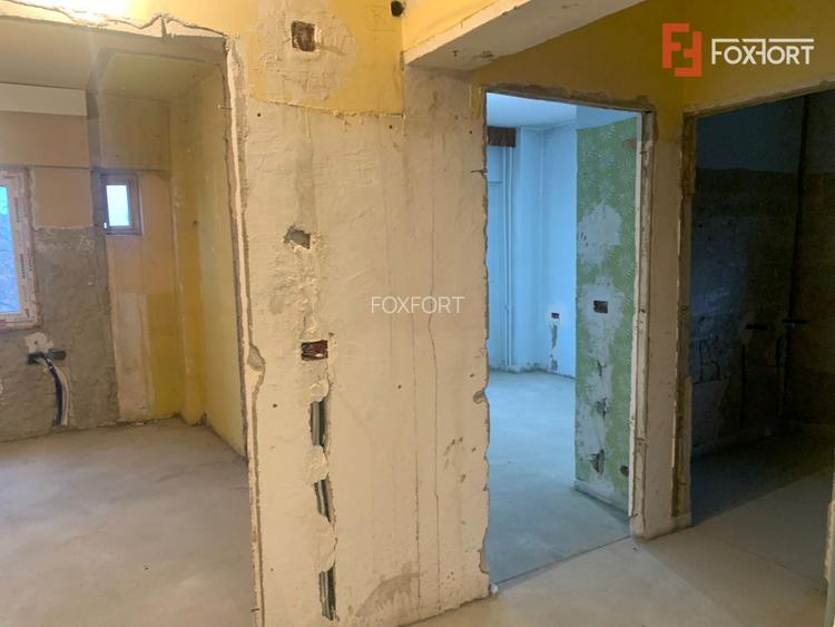 Apartament cu 3 camere, decomandat, zona Sagului - 8