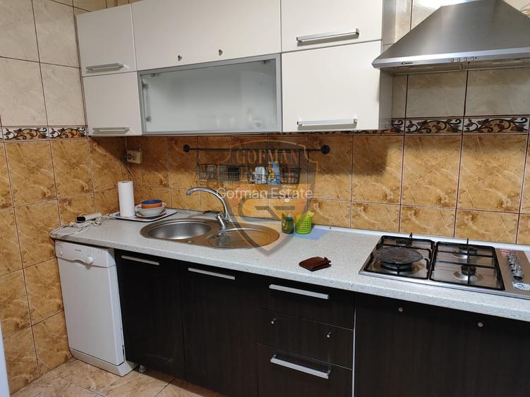 Casă 3 camere Valu Traian Mansardabilă 110mp, teren 300mp, Mobilat, Utilat, gaze - 7