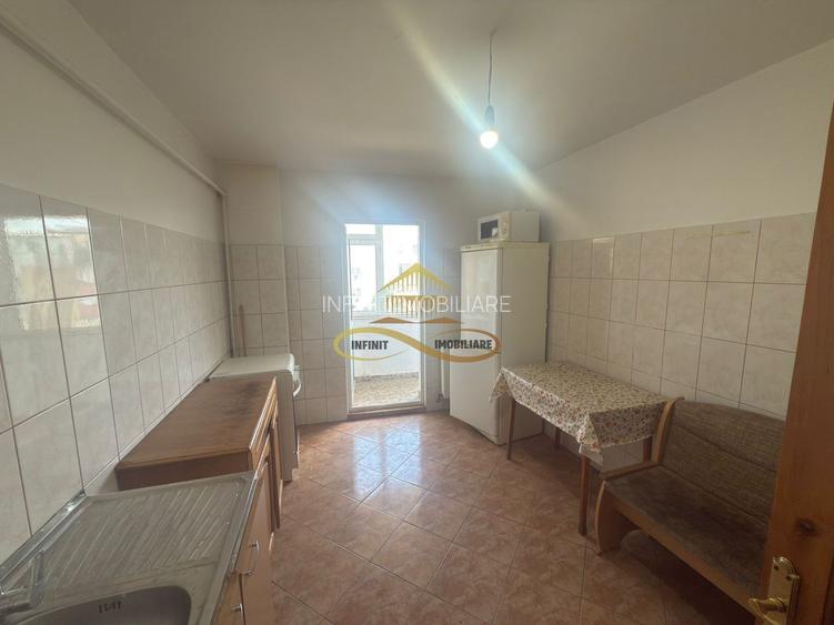 De vanzare apartament 3 camere decomandate Republicii Bacau - 4