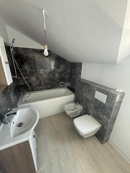 Proprietar vând duplex - 9
