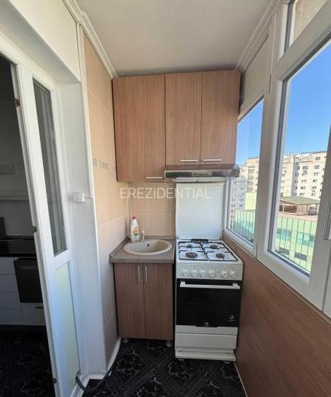 Apartament - 2 camere - decomandat - Mihai Bravu - 5