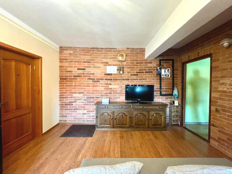 Apartament cu o camere 52mp Bradet mobilat utilat bl nou 68000eur - 2