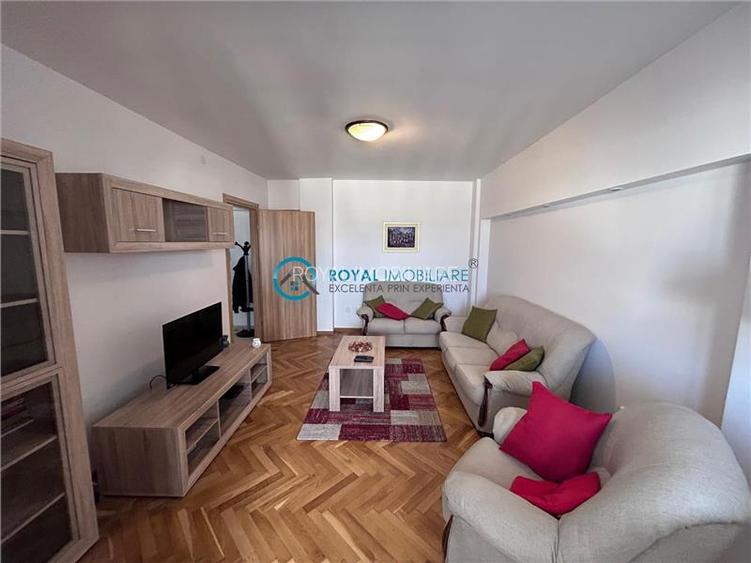 Royal Imobiliare - Inchiriere Apartament zona Ultracentrala - 2