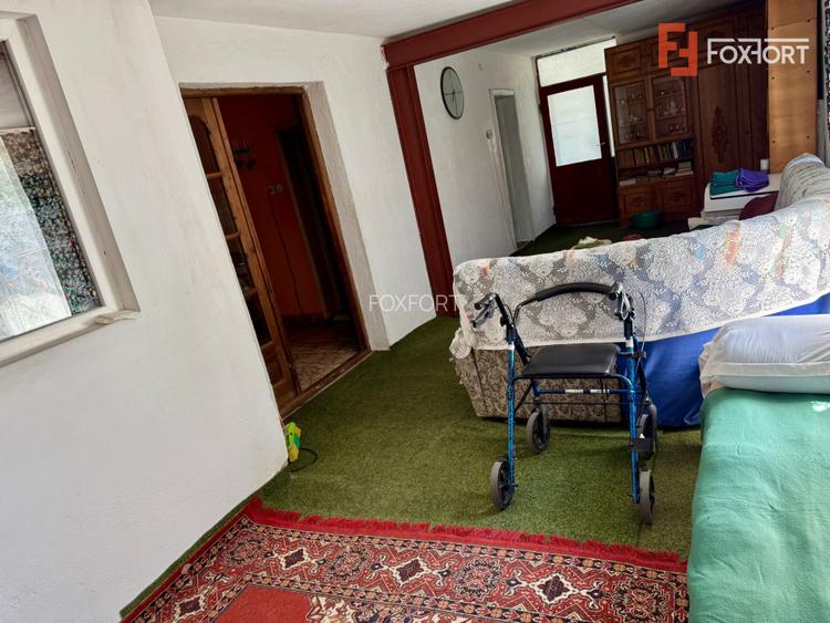 Casa individuala cu 6 camere si teren de 850 mp de vanzare - zona Modern - 18