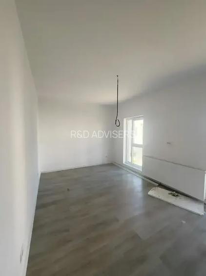 Casa 4 Camere Individuala Mutare Imediat Complex Securizat Comision 0 - 17