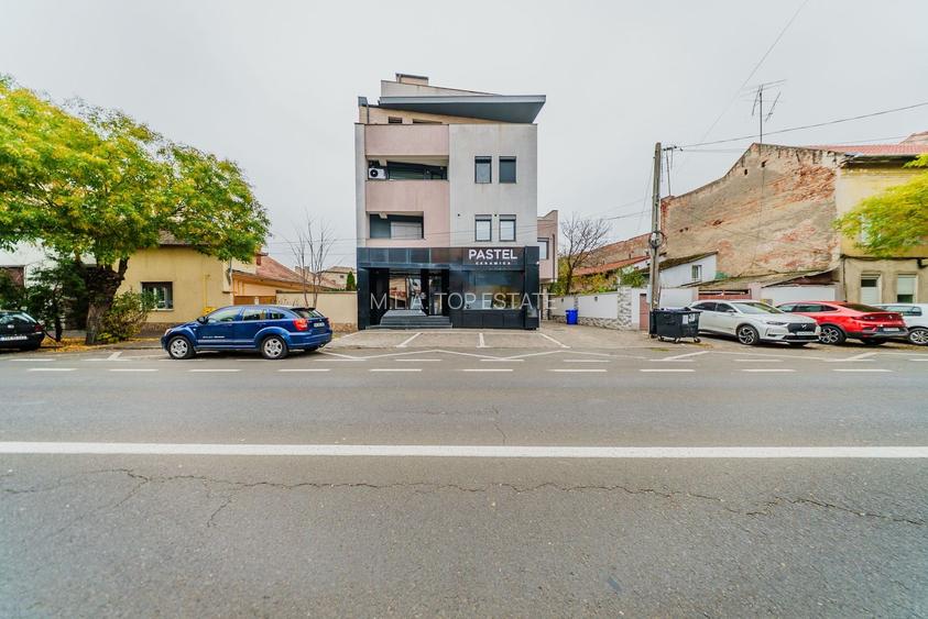 Spațiu comercial de închiriat– Demisol + Parter, zonă Intim - 28