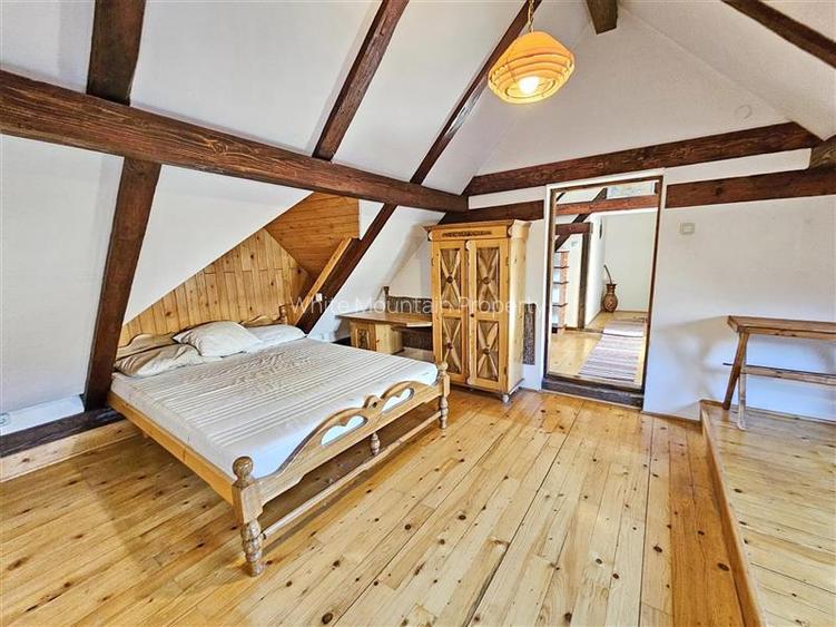 Corp de casa cu gradina proprie in Centrul Istoric - 19