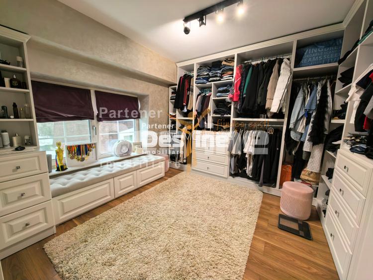 Duplex model Britanic cu 7 camere 160 mp D+P+1+M mobilat și utilat modern Copou - 9
