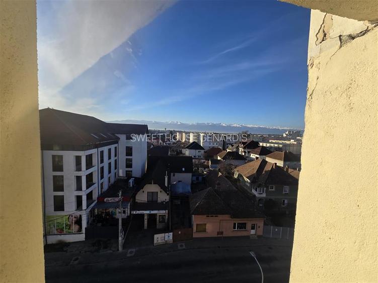 Apartament cu patru camere zona centrala - 13