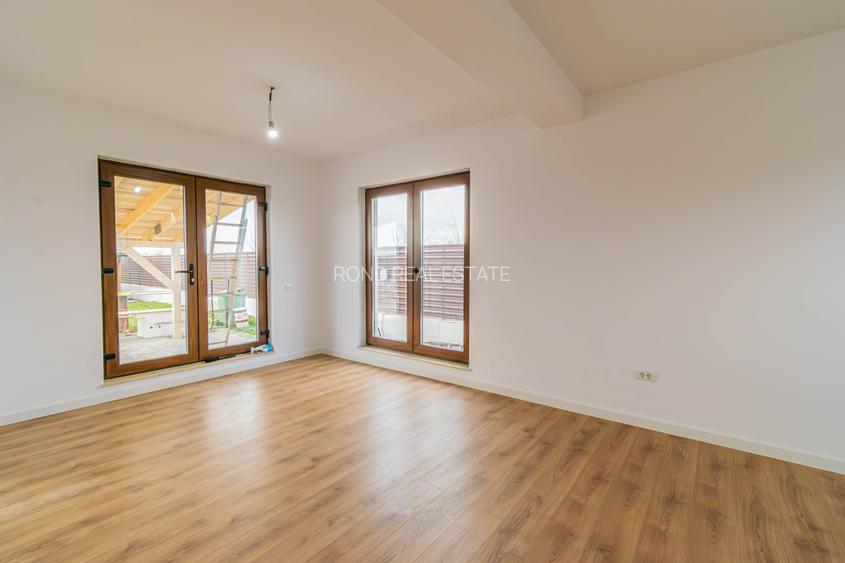 Proiect Aleea cu Tei, ultima unitate, curte amenajata - 8