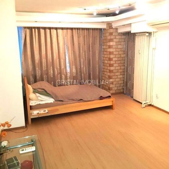 Vanzare Apartament 3 Camere Stradal pe Bd Nerva Traian - 12