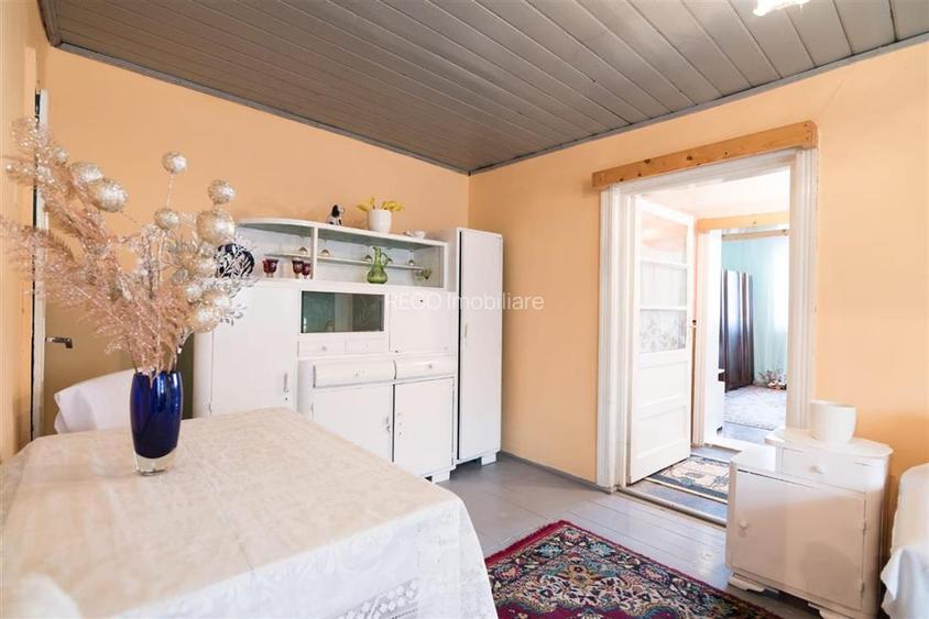 RECO Casa in Sarbi la 27km de Oradea cu dublu front stradal - 12