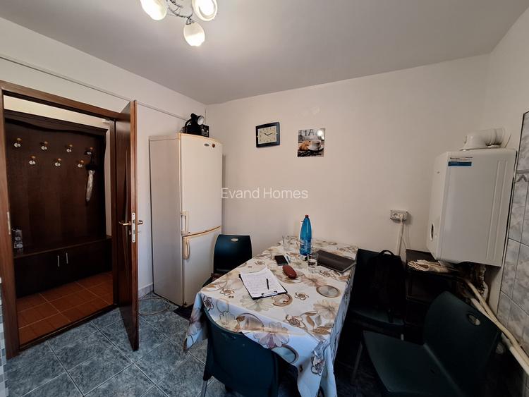 Super pret - 3 camere, decomandat, 2 bai, 73 mp utili - Buziasului - 13