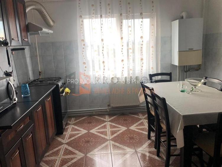 Apartament  3 camere cf 1 decomandat  zona Unirii Sud - 6
