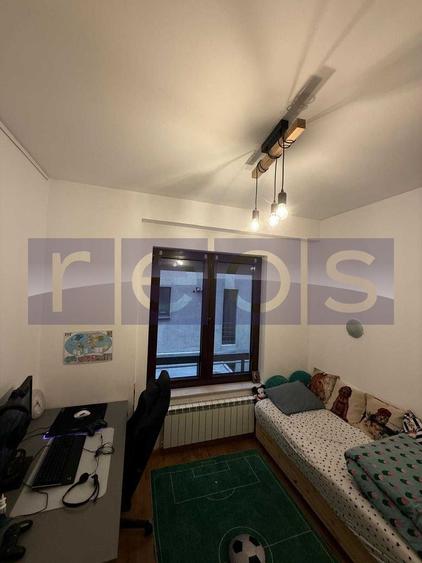 VANZARE -3- CAMERE-CARTIERUL FRANCEZ - HERASTRAU- Loc parcare stație EV - 5