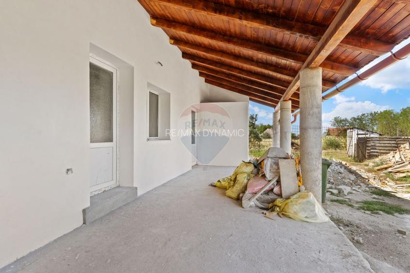 Casa spatioasa 244 mp cu teren generos 2.834 mp - Satu Mare, Secusigiu - 14