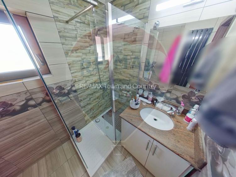 Casă Premium 5 camere - 21