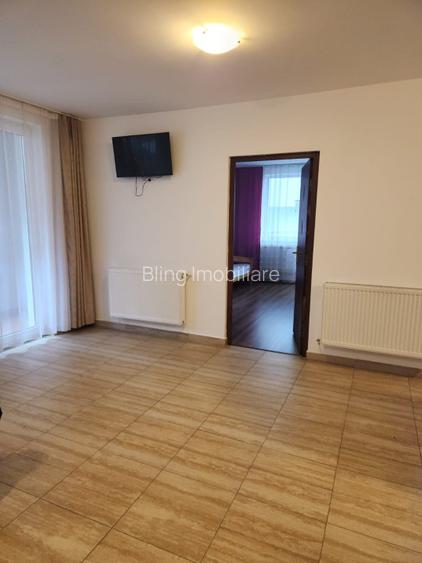 Apartament de 2 camere semidecomandat, 74 mp, zona VIVO - 2