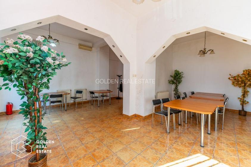 Cladire cu 24 camere, langa Castelul Regal Savarsin - 23