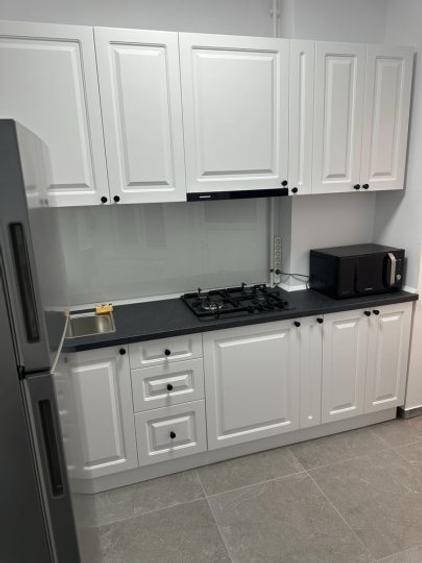 Centrul Vechi | 3 Camere | Prima Inchiriere | Pet-Friendly