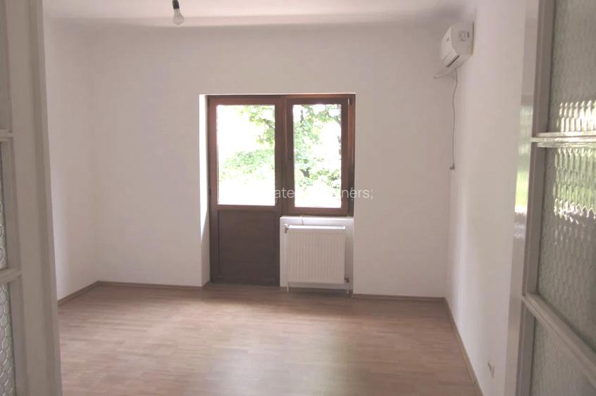 Apartament | 4 Camere | Ideal Birouri | Balcon | Bucătărie | Central - 5